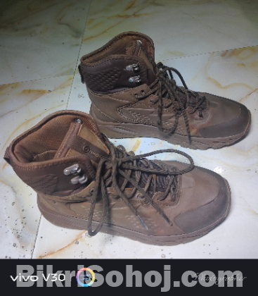 Leather boots for apex